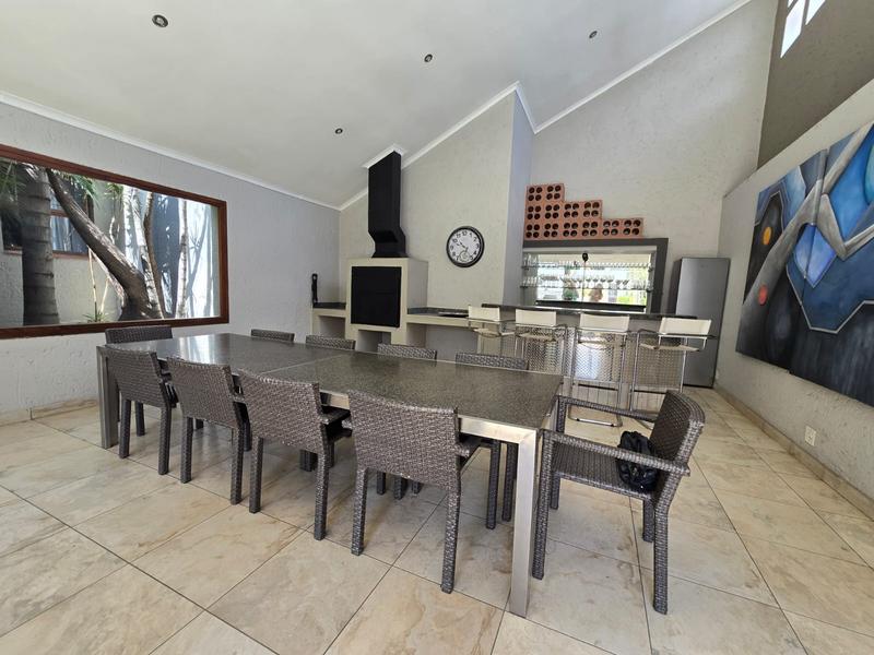 To Let 4 Bedroom Property for Rent in Waterkloof A H Gauteng