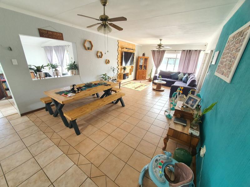 3 Bedroom Property for Sale in Florauna Gauteng