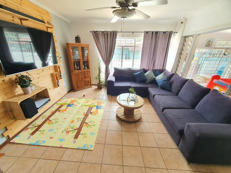 3 Bedroom Property for Sale in Florauna Gauteng