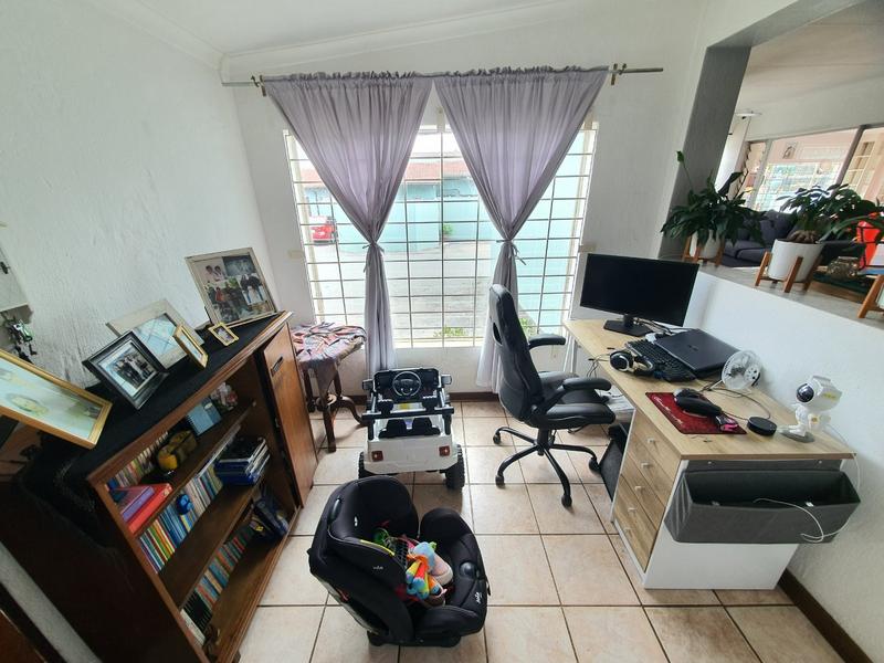 3 Bedroom Property for Sale in Florauna Gauteng