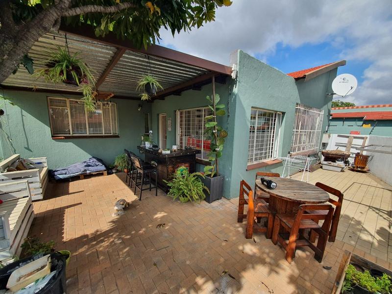 3 Bedroom Property for Sale in Florauna Gauteng