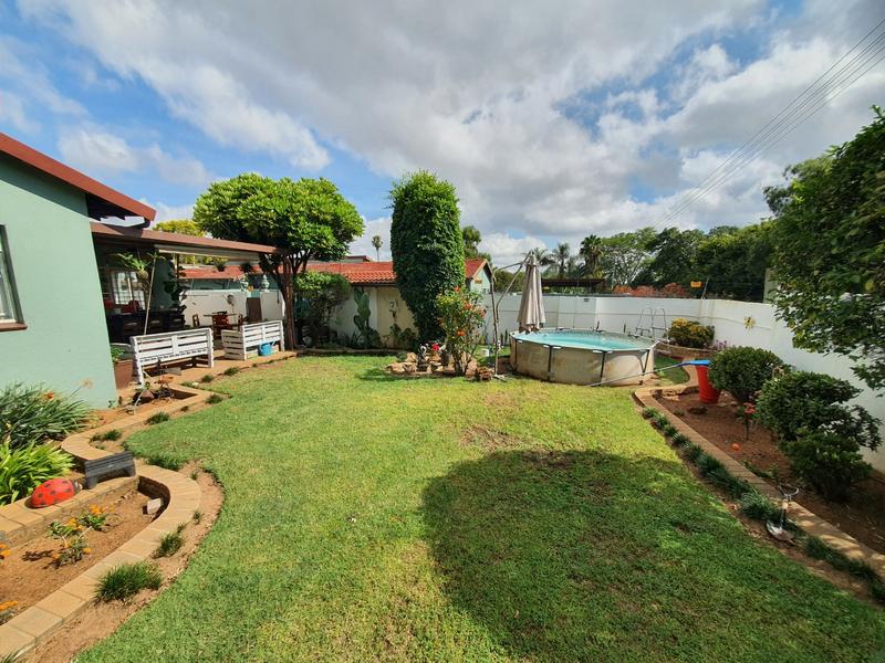 3 Bedroom Property for Sale in Florauna Gauteng