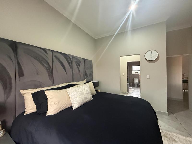 3 Bedroom Property for Sale in Six Fountains Estate Gauteng