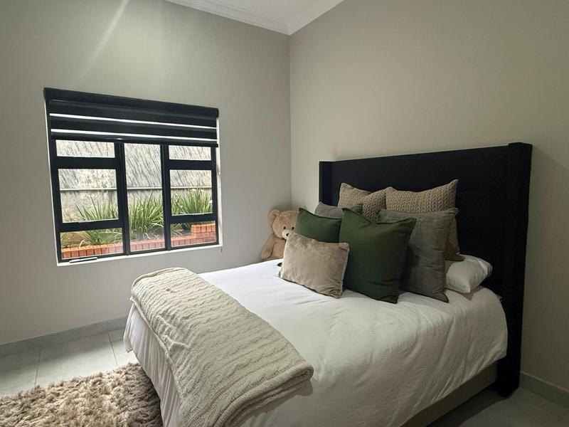 3 Bedroom Property for Sale in Six Fountains Estate Gauteng