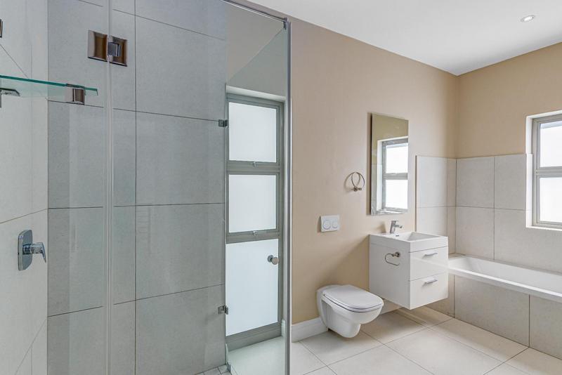 To Let 3 Bedroom Property for Rent in Bryanston Gauteng