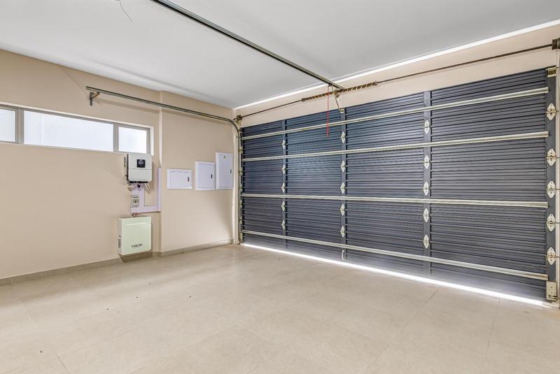 To Let 3 Bedroom Property for Rent in Bryanston Gauteng