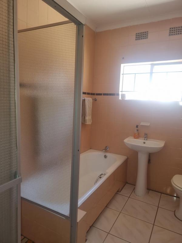 3 Bedroom Property for Sale in Bedford Gardens Gauteng