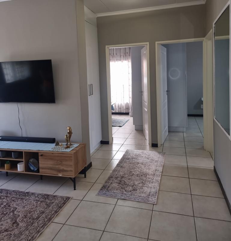 3 Bedroom Property for Sale in Greenstone Hill Gauteng