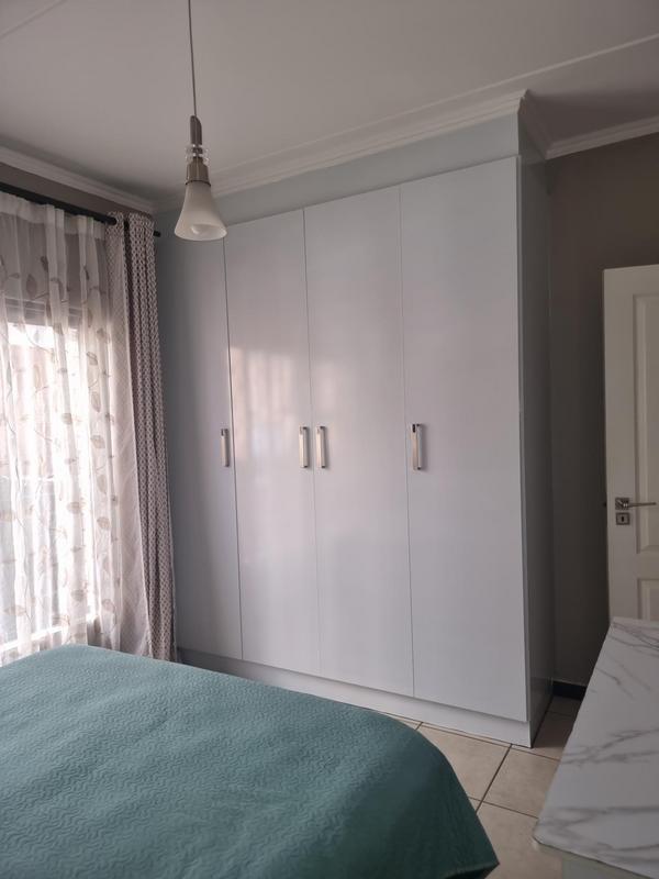 3 Bedroom Property for Sale in Greenstone Hill Gauteng