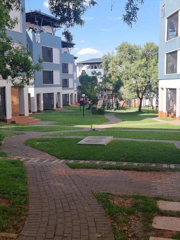3 Bedroom Property for Sale in Greenstone Hill Gauteng