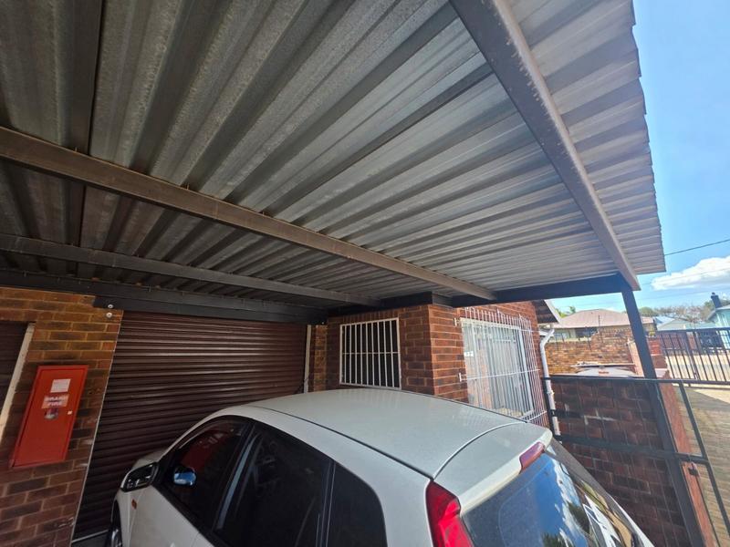 2 Bedroom Property for Sale in Krugersdorp North Gauteng