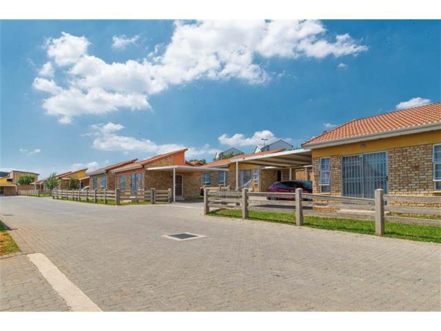 To Let 3 Bedroom Property for Rent in Cosmo City Gauteng