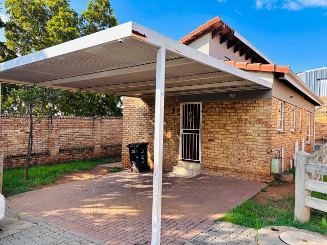 To Let 3 Bedroom Property for Rent in Cosmo City Gauteng