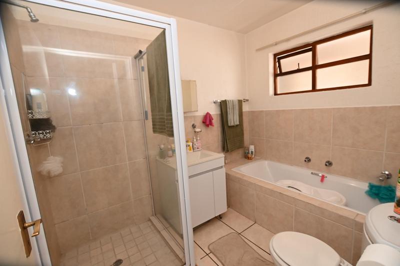 To Let 1 Bedroom Property for Rent in Paulshof Gauteng
