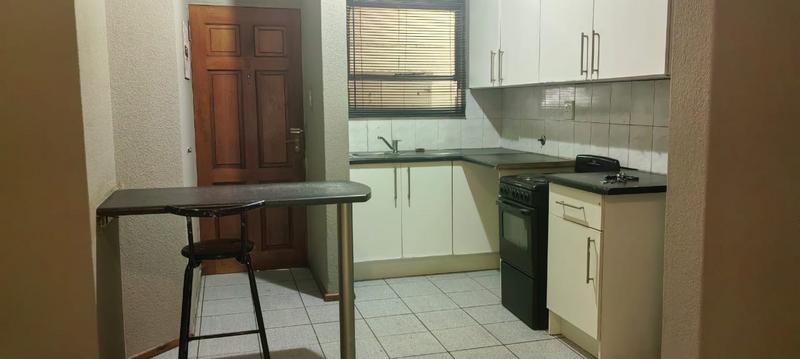 2 Bedroom Property for Sale in Halfway Gardens Gauteng