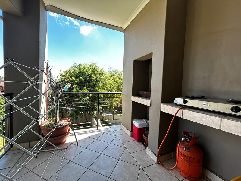 2 Bedroom Property for Sale in Vorna Valley Gauteng