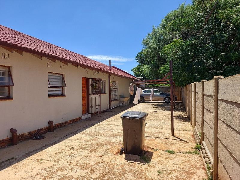 To Let 3 Bedroom Property for Rent in Dawn Park Gauteng