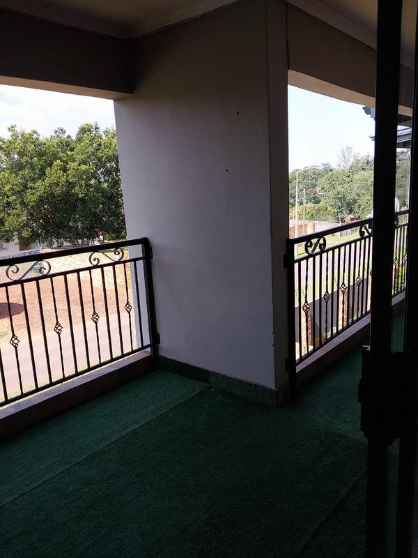 2 Bedroom Property for Sale in Fairlead Gauteng