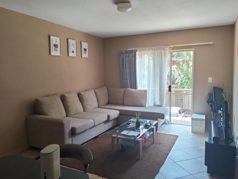 2 Bedroom Property for Sale in Kosmosdal Gauteng