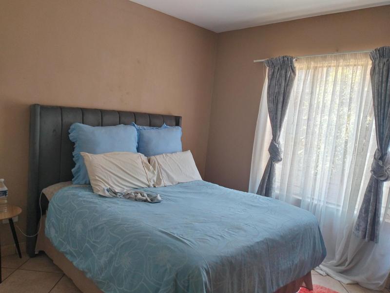 2 Bedroom Property for Sale in Kosmosdal Gauteng