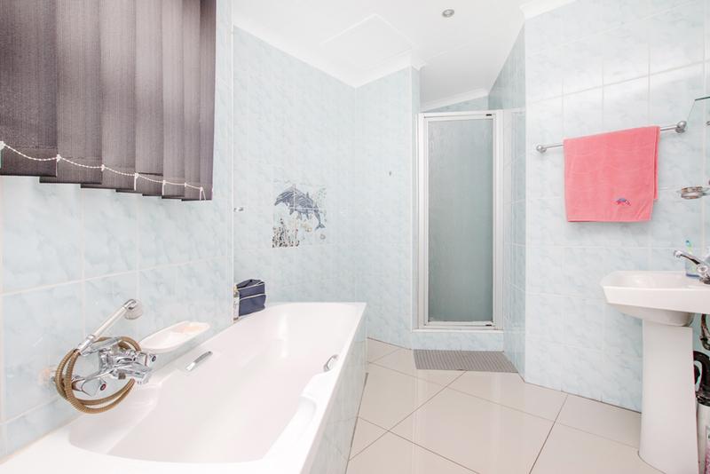 4 Bedroom Property for Sale in Rangeview Gauteng