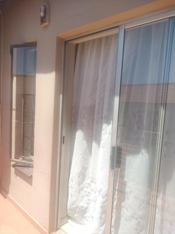 3 Bedroom Property for Sale in Groblerpark Gauteng