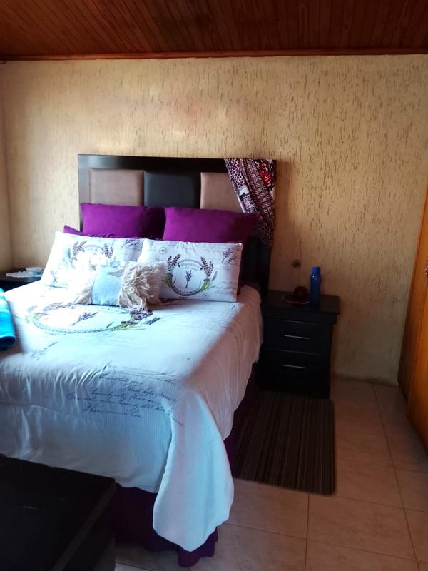 To Let 2 Bedroom Property for Rent in Molapo Gauteng