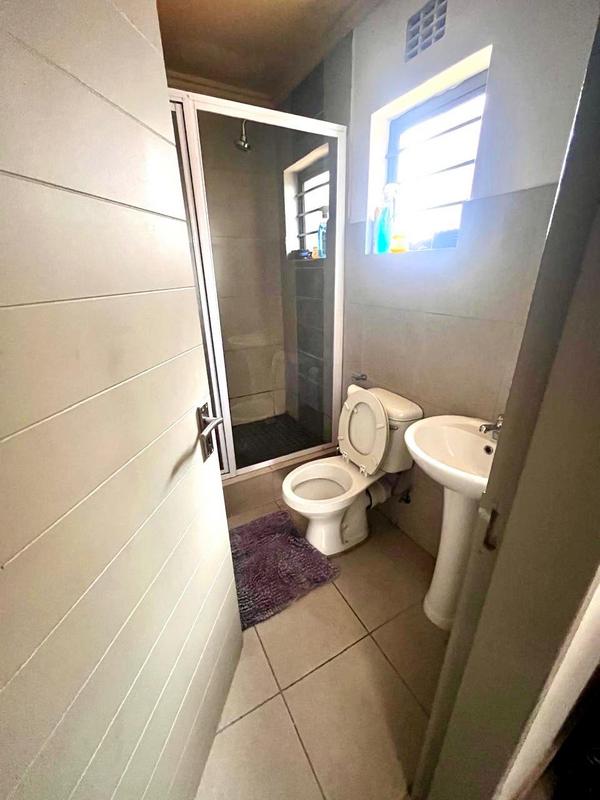 To Let 3 Bedroom Property for Rent in Protea Glen Gauteng