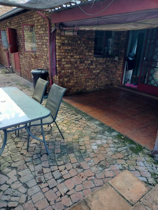 4 Bedroom Property for Sale in Doornpoort Gauteng