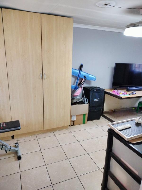 4 Bedroom Property for Sale in Doornpoort Gauteng