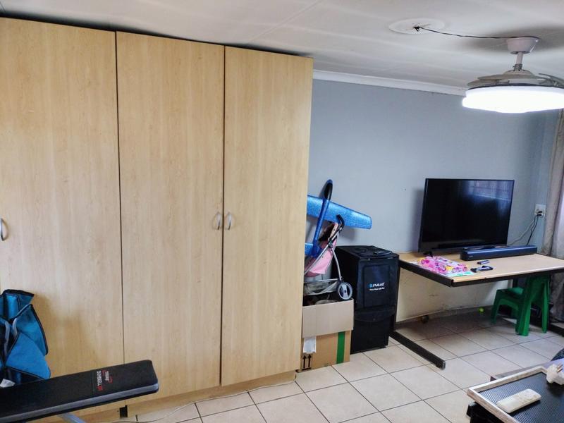 4 Bedroom Property for Sale in Doornpoort Gauteng