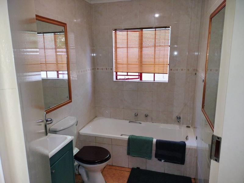 4 Bedroom Property for Sale in Doornpoort Gauteng