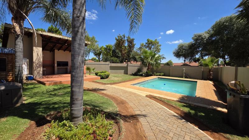 3 Bedroom Property for Sale in Montana Tuine Gauteng