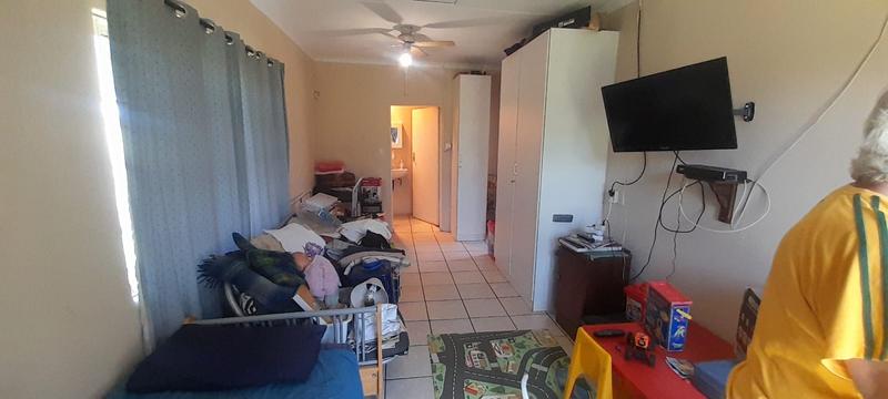 4 Bedroom Property for Sale in Mountain View Gauteng