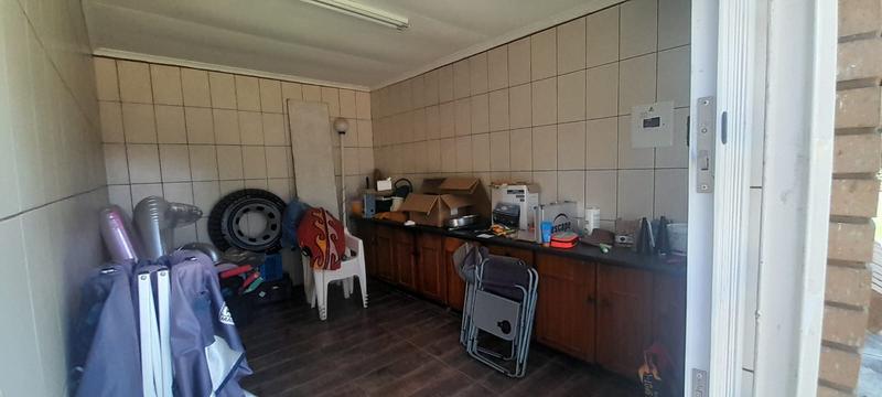 4 Bedroom Property for Sale in Mountain View Gauteng