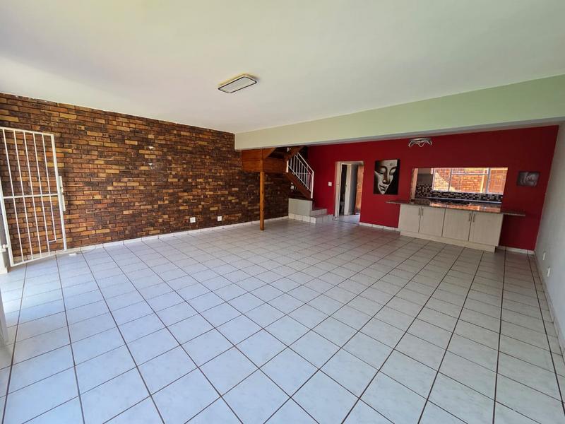 3 Bedroom Property for Sale in Wonderboom Gauteng