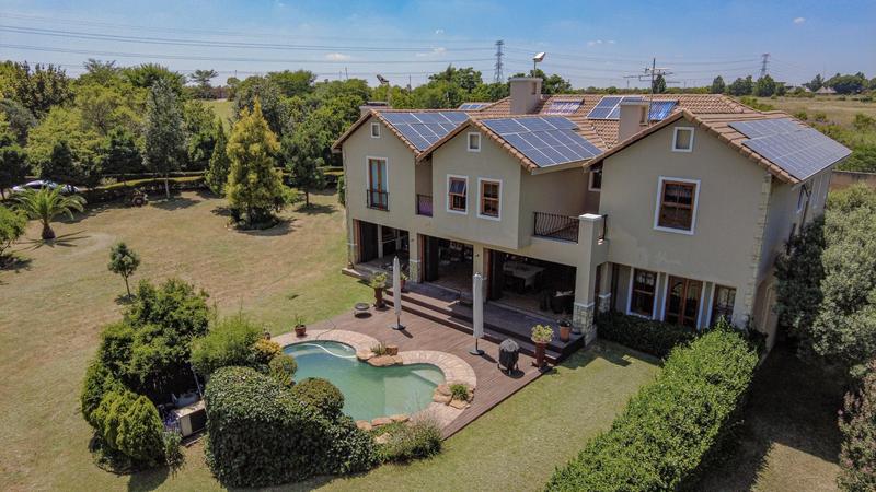6 Bedroom Property for Sale in Chartwell Gauteng