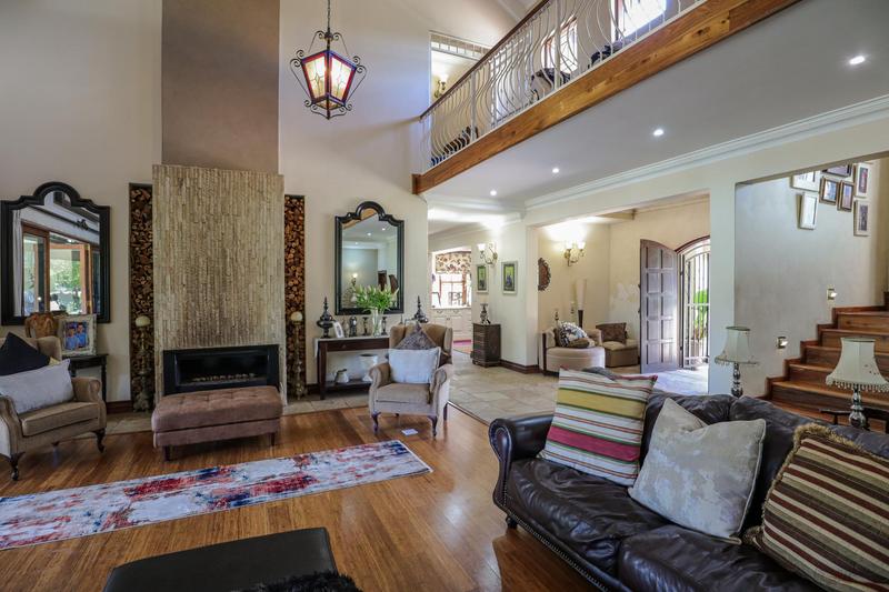 6 Bedroom Property for Sale in Chartwell Gauteng