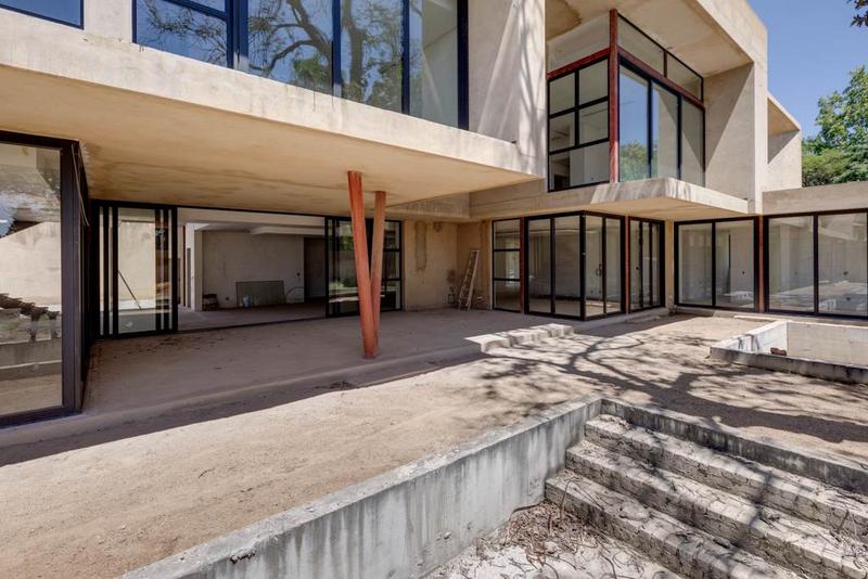 5 Bedroom Property for Sale in Hurlingham Gauteng