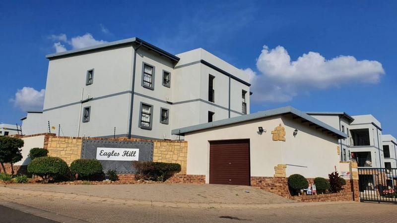 2 Bedroom Property for Sale in Fairlead Gauteng