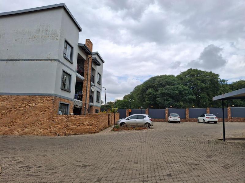 2 Bedroom Property for Sale in Fairlead Gauteng