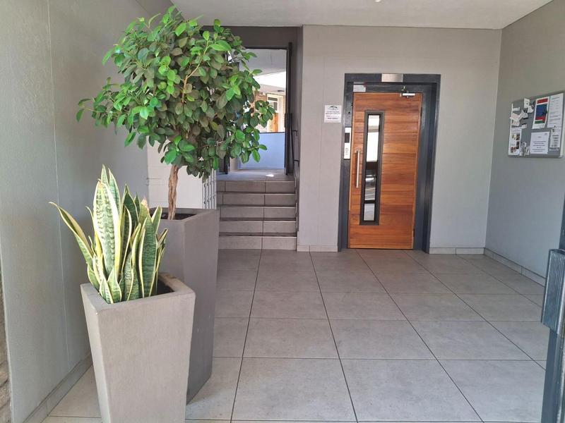 2 Bedroom Property for Sale in Morehill Gauteng