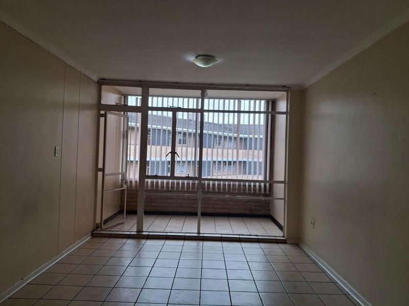 2 Bedroom Property for Sale in Morehill Gauteng