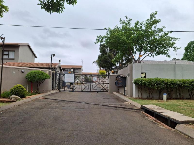 2 Bedroom Property for Sale in Rynfield Gauteng
