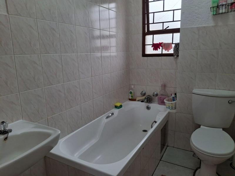 2 Bedroom Property for Sale in Rynfield Gauteng