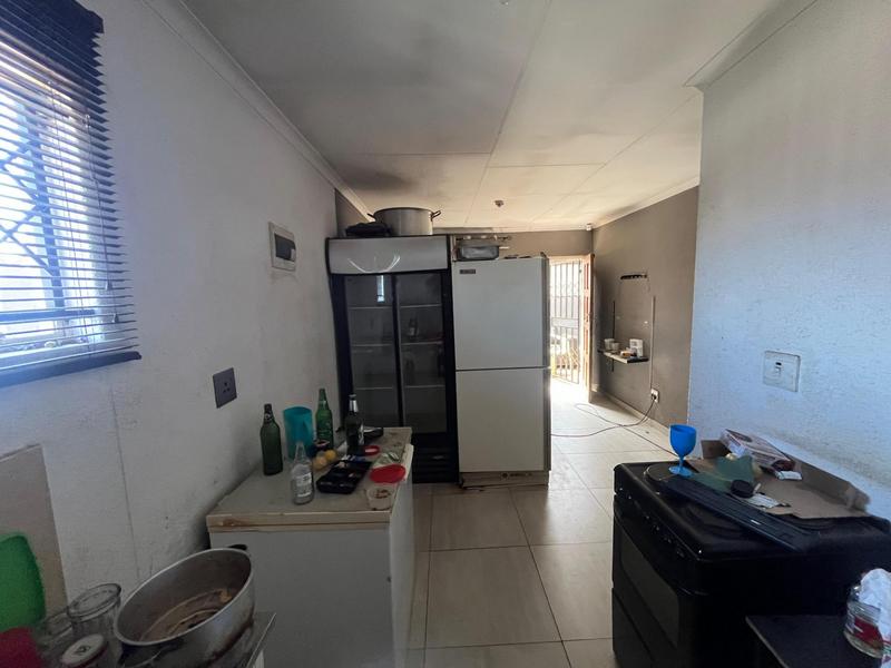 2 Bedroom Property for Sale in Windmill Park Gauteng