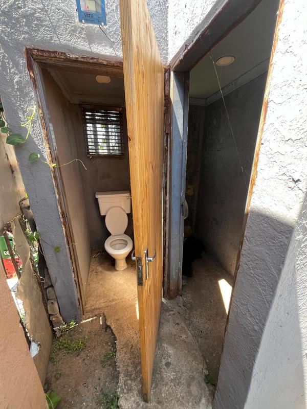 2 Bedroom Property for Sale in Windmill Park Gauteng