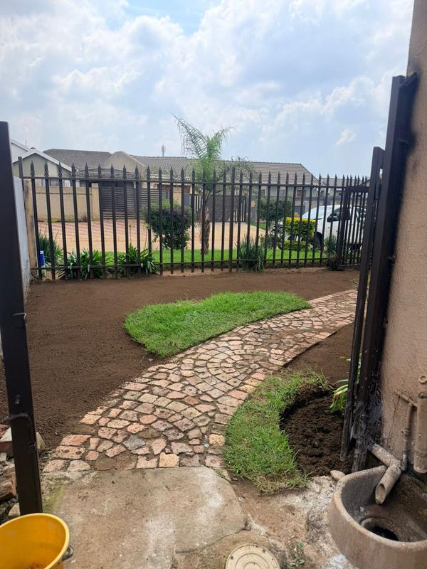 2 Bedroom Property for Sale in Windmill Park Gauteng