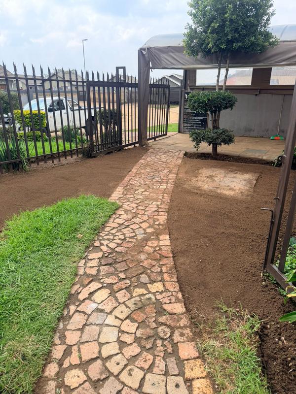 2 Bedroom Property for Sale in Windmill Park Gauteng