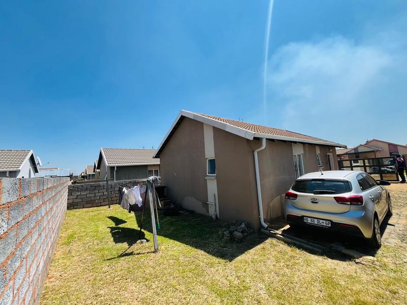 3 Bedroom Property for Sale in Windmill Park Gauteng